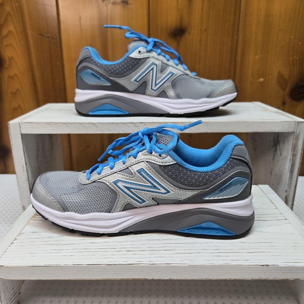 Women's New Balance Walking Shoe 1540 Silver *W1540SP3 Size USA 6.5 New No Box